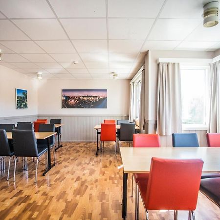 Lisebergsbyns Vandrarhem Göteborg Zewnętrze zdjęcie