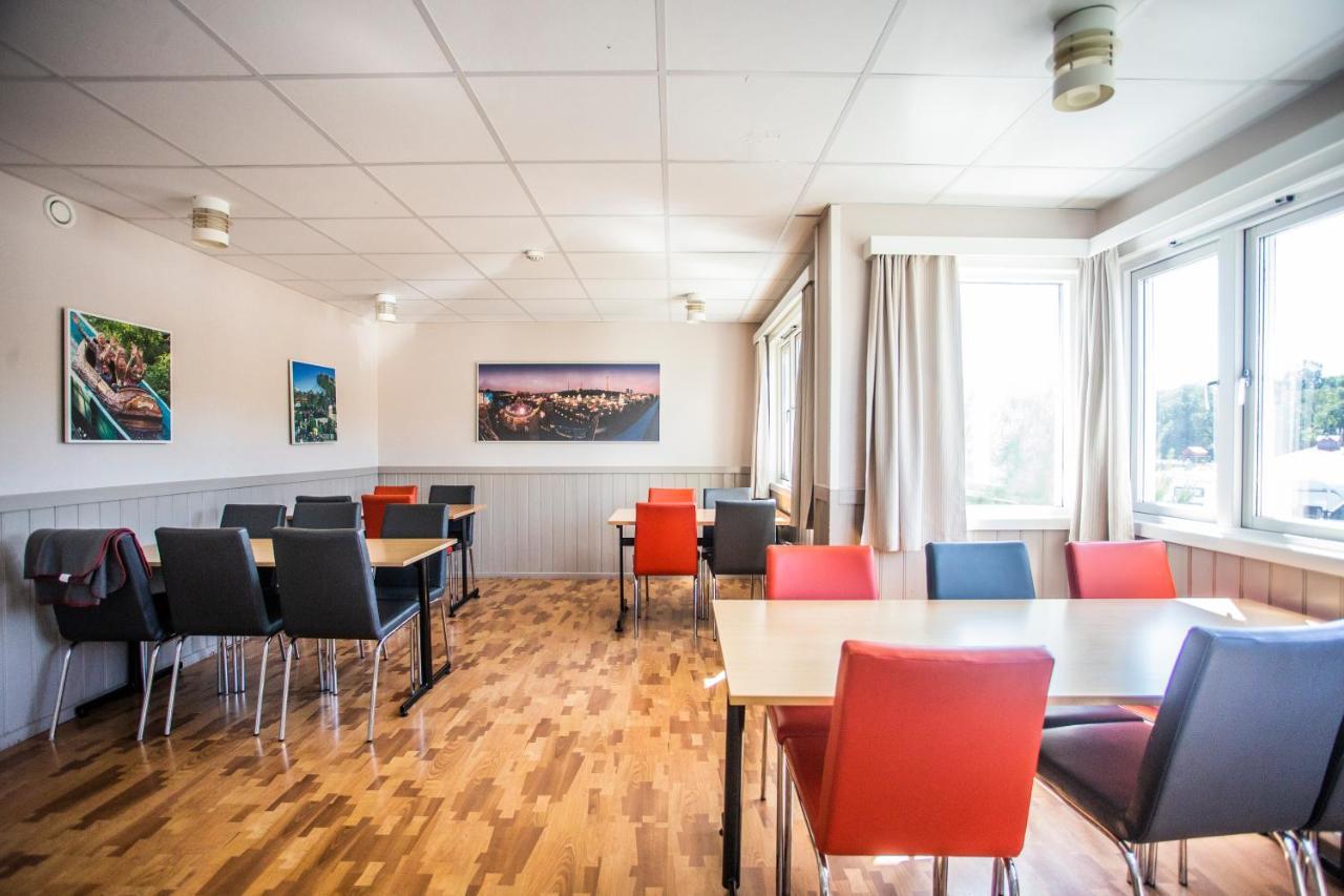 Lisebergsbyns Vandrarhem Göteborg Zewnętrze zdjęcie
